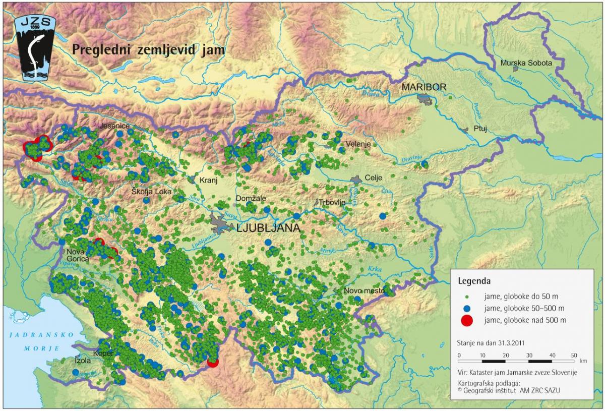 Mapa de cavernas na Eslovénia